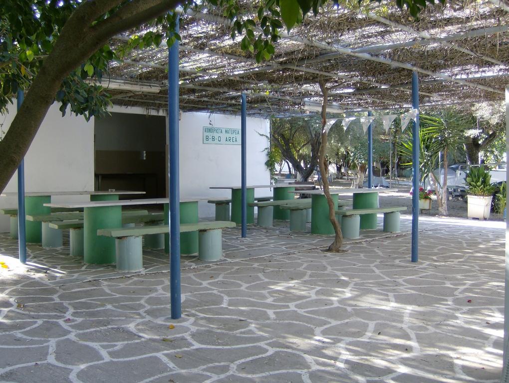 Camping Koula Paro Esterno foto